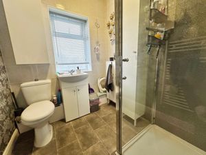 Bathroom- click for photo gallery